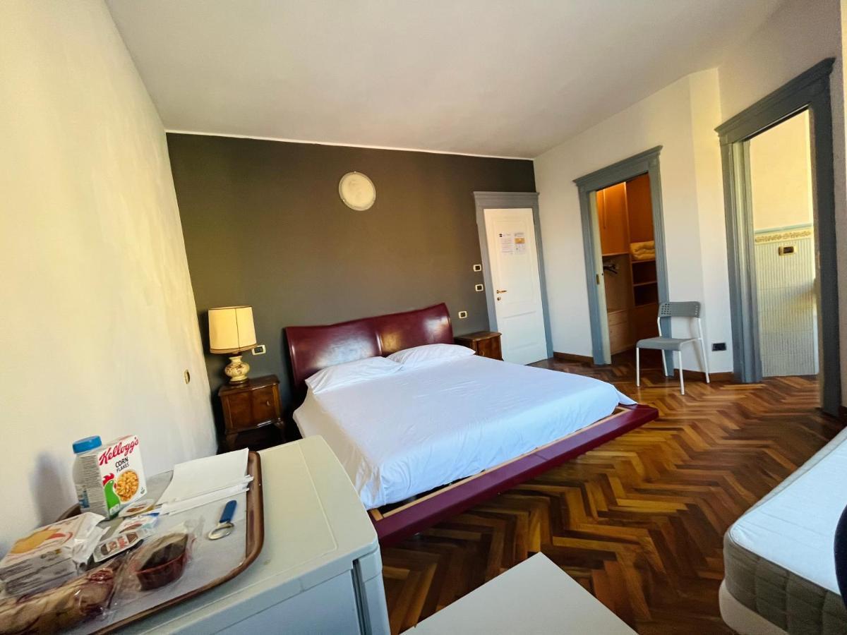 Hotel Viale Manzoni Sassuolo Exterior foto